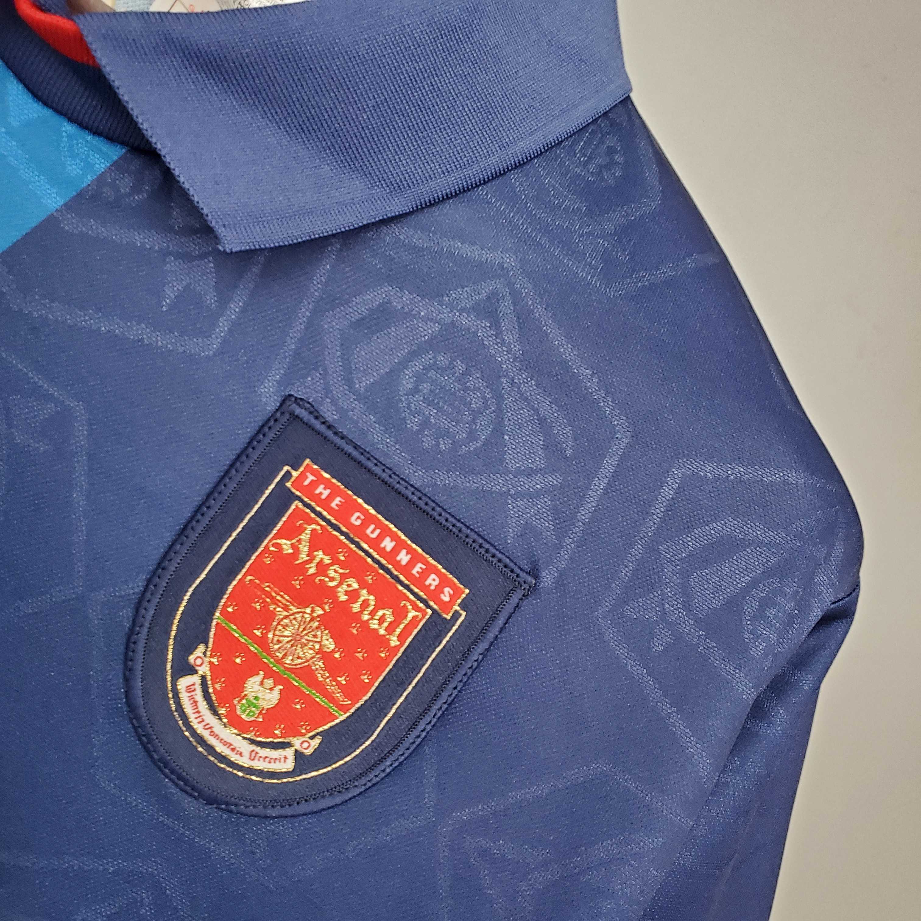 CAMISETA ARSENAL 95/96 Il HOMBRE (RETRO)