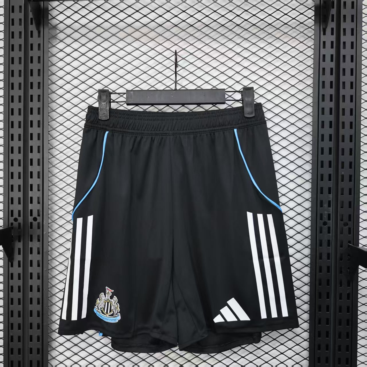 NEWCASTLE SHORT II 25/26