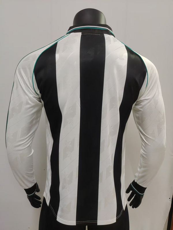 CAMISETA NEWCASTLE I 24/25 HOMBRE MANGA LARGA (VERSIÓN JUGADOR)