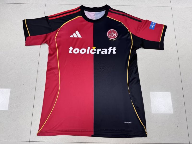 CAMISETA FC NÜRNBERG I 25/26 HOMBRE (VERSIÓN FAN)