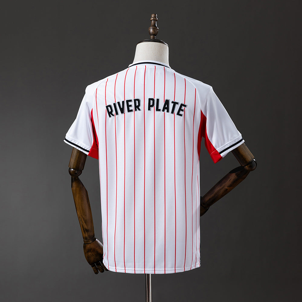 CAMISETA RIVER PLATE EDICIÓN MLB (VERSIÓN FAN)