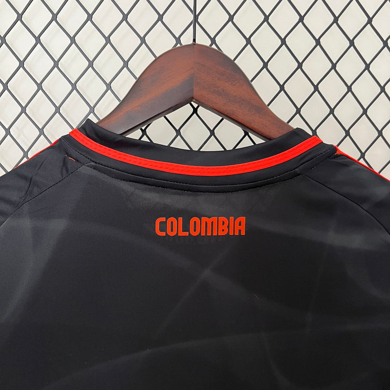 CAMISETA COLOMBIA Il 2024 MUJER (VERSIÓN FAN)