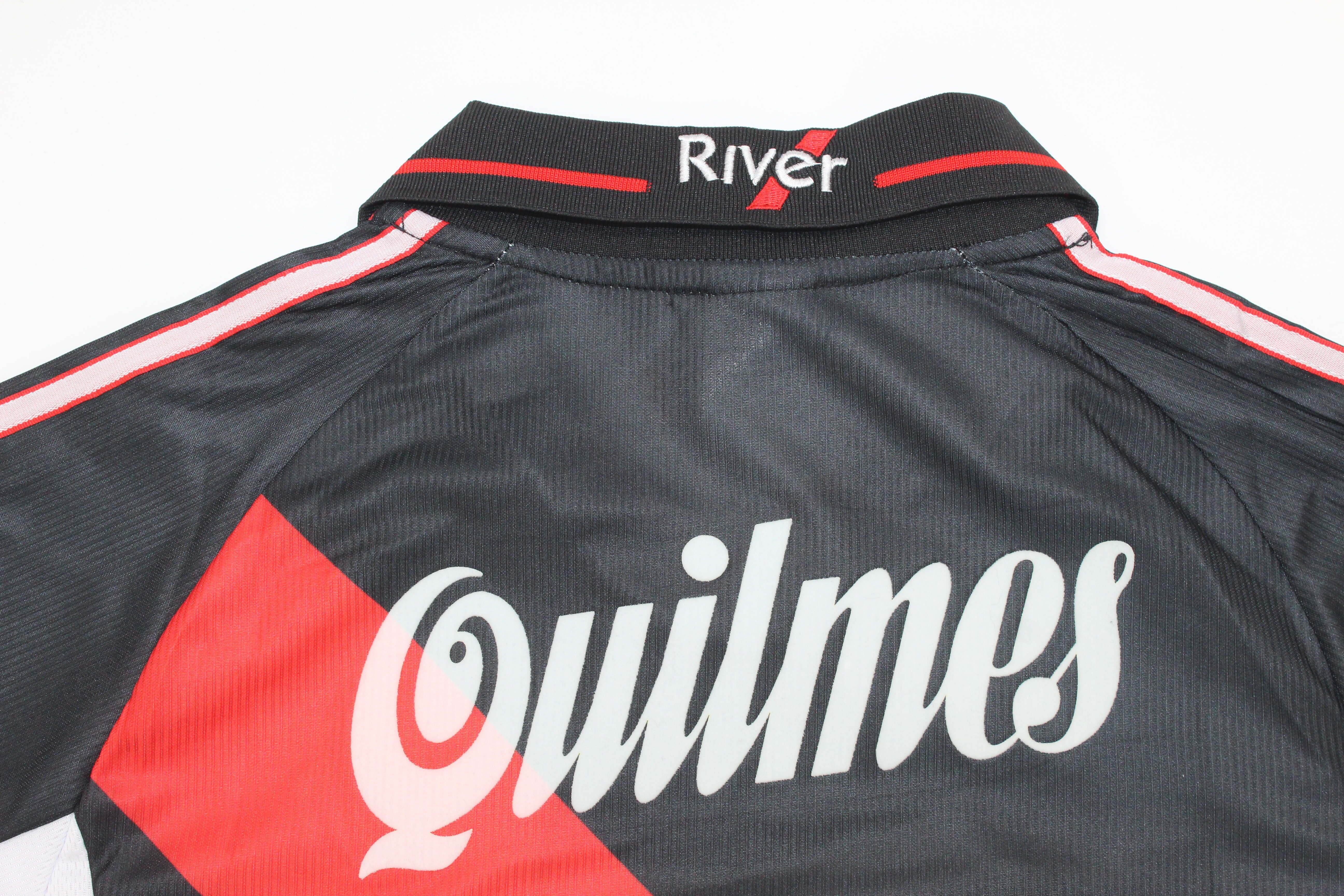 CAMISETA RIVER PLATE I 00/01 HOMBRE (RETRO) - ZonaCamisetas