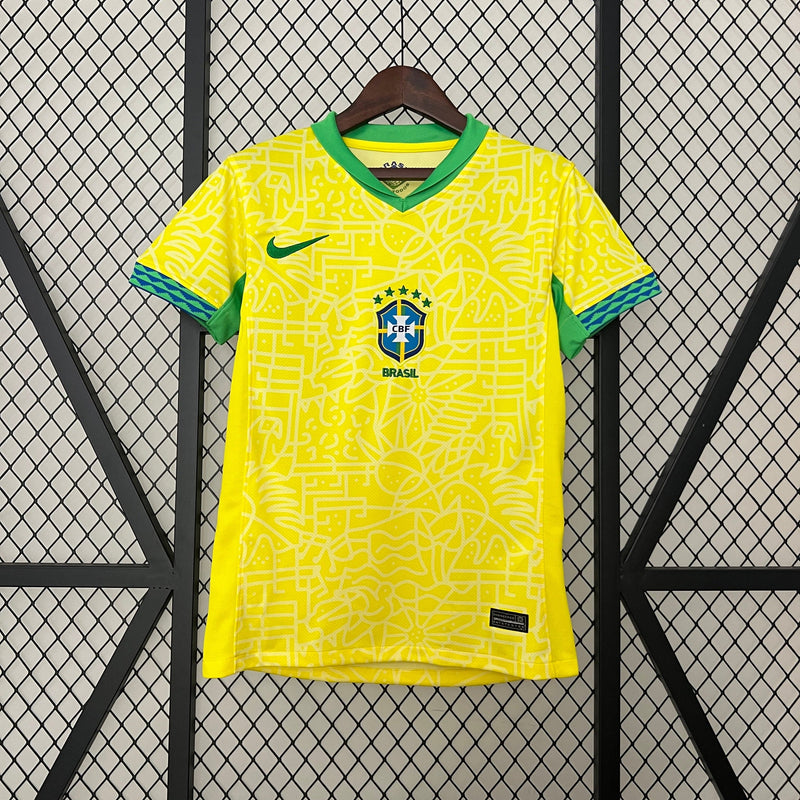 CAMISETA BRASIL I 2024 MUJER (VERSIÓN FAN)