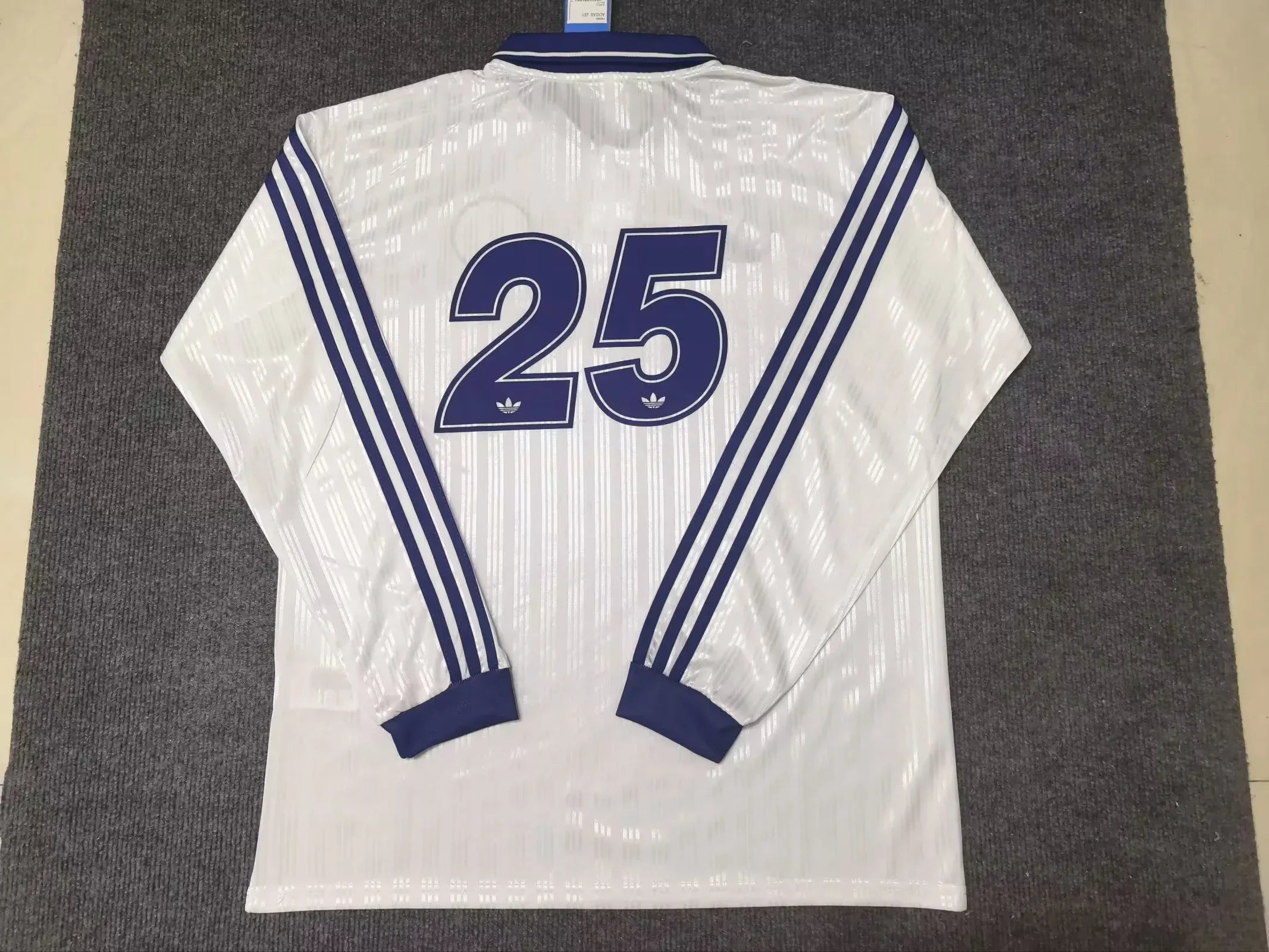 CAMISETA ADIDAS OASIS TOUR II 25/26 MANGA LARGA HOMBRE (RETRO) - ZonaCamisetas