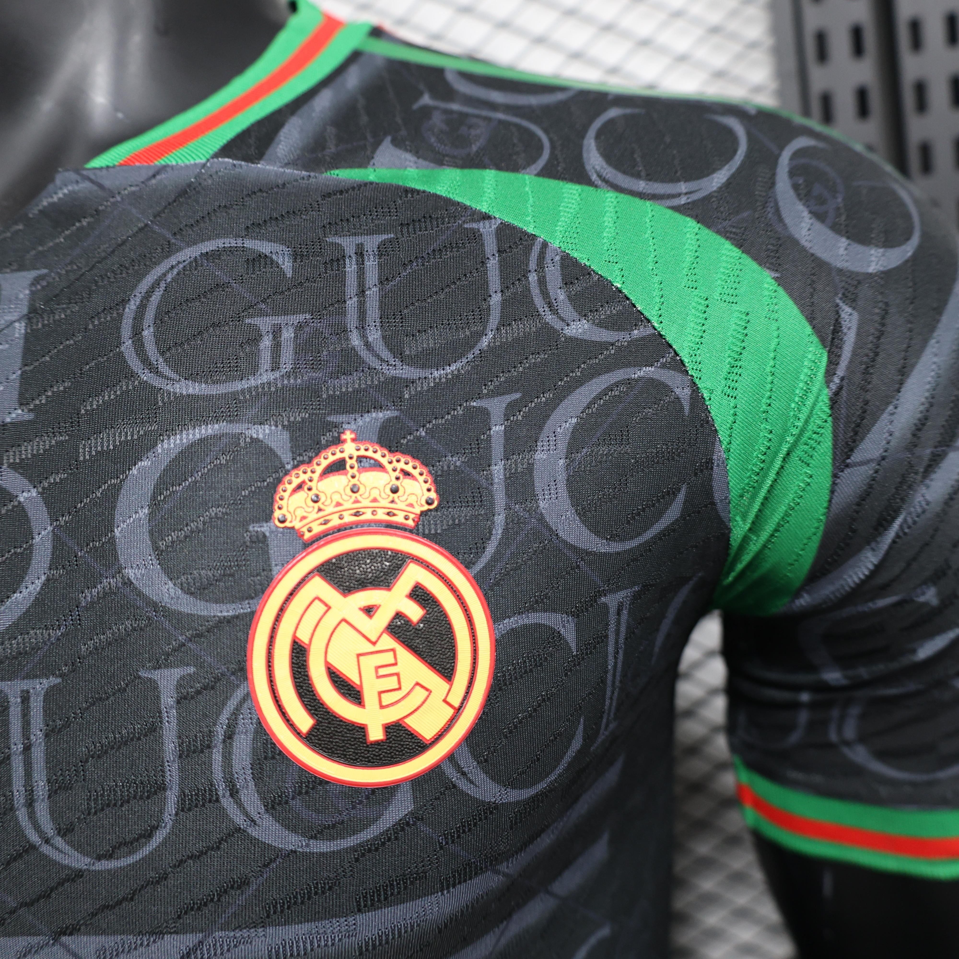 CAMISETA REAL MADRID EDICION LIMITADA GUCCI HOMBRE (VERSION JUGADOR)