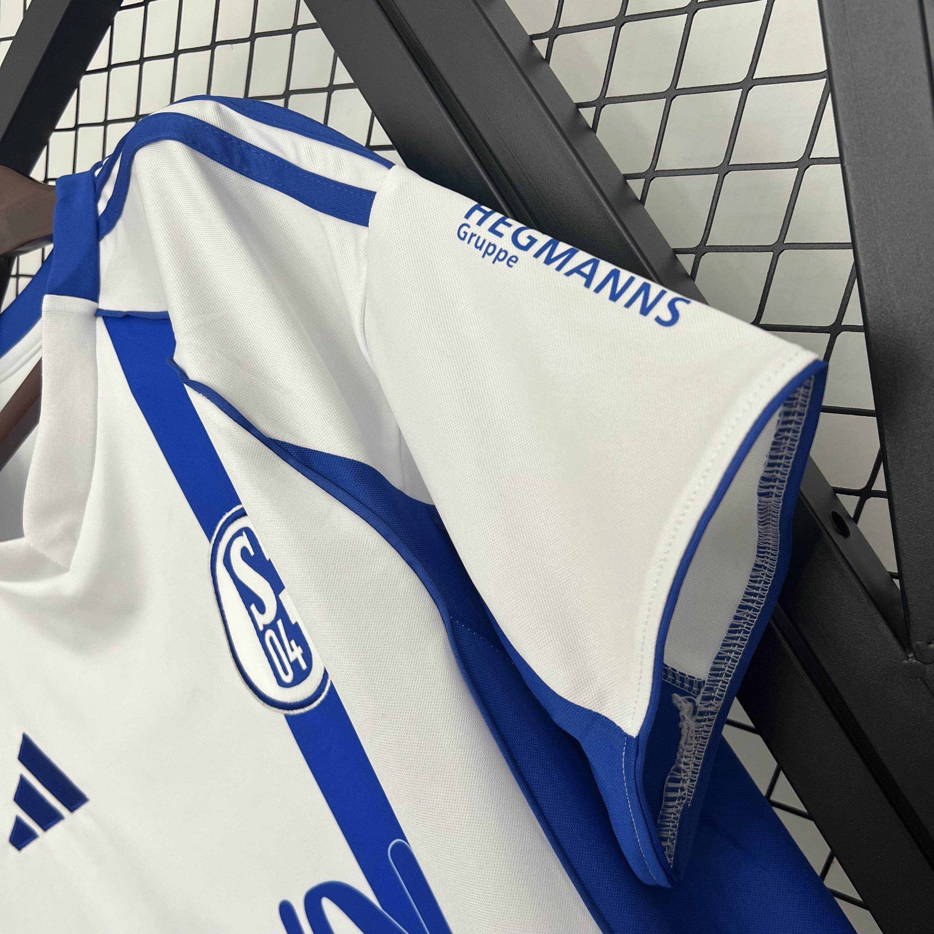 CAMISETA SCHALKE 04 II 25/26 HOMBRE (VERSIÓN FAN) - ZonaCamisetas