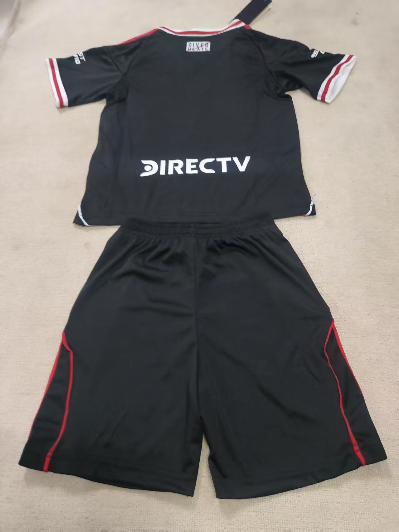CAMISETA RIVER PLATE l 25/26 CONJUNTO INFANTIL