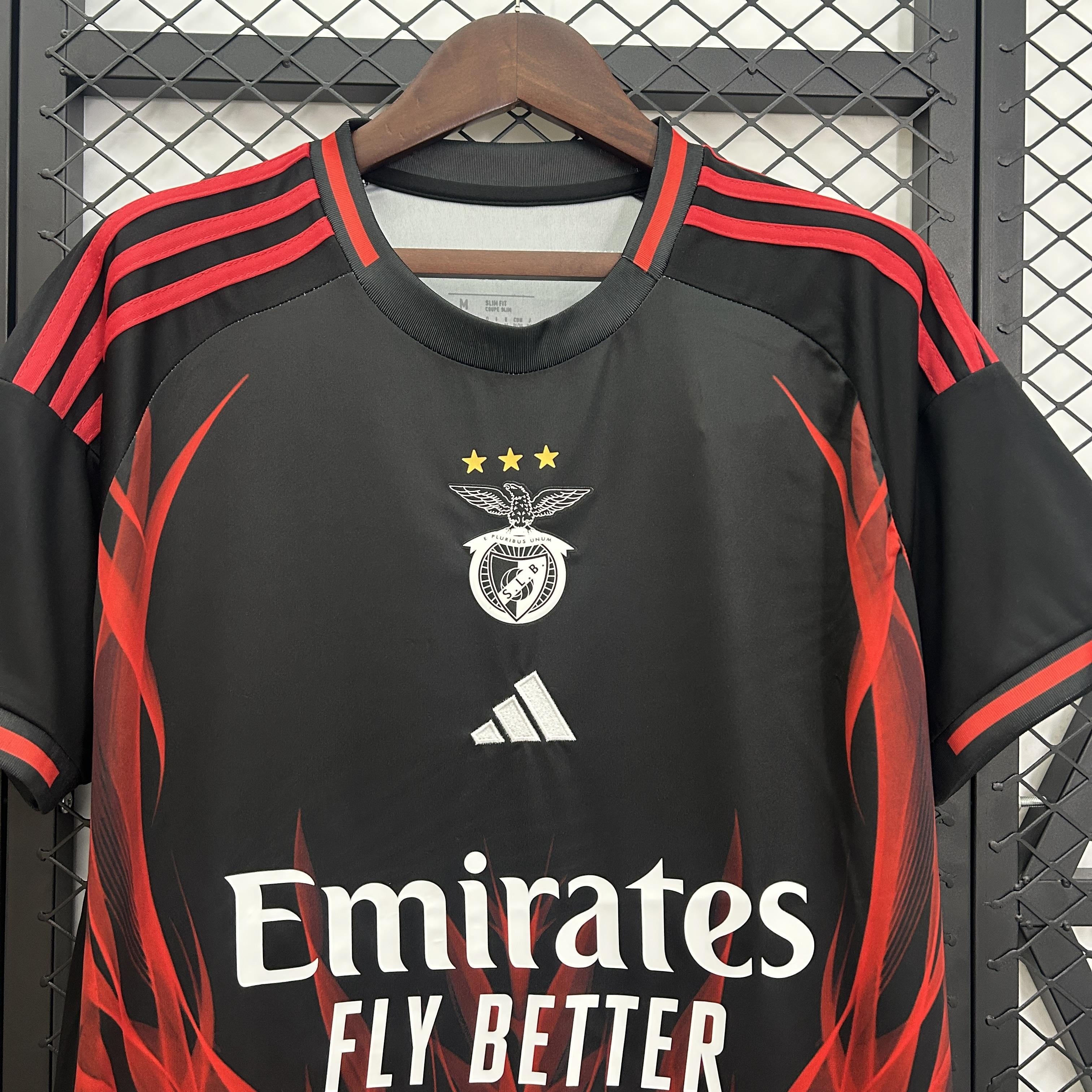 CAMISETA BENFICA l 25/26 HOMBRE (VERSIÓN FAN)