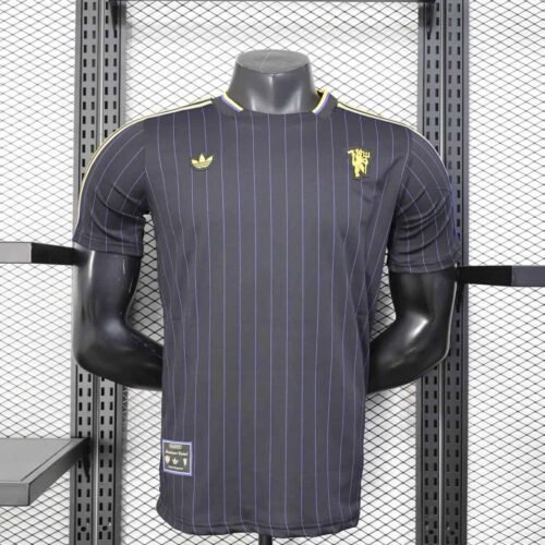 CAMISETA MANCHESTER UNITED ICON 25/26 HOMBRE (VERSIÓN JUGADOR) - Zona Camisetas