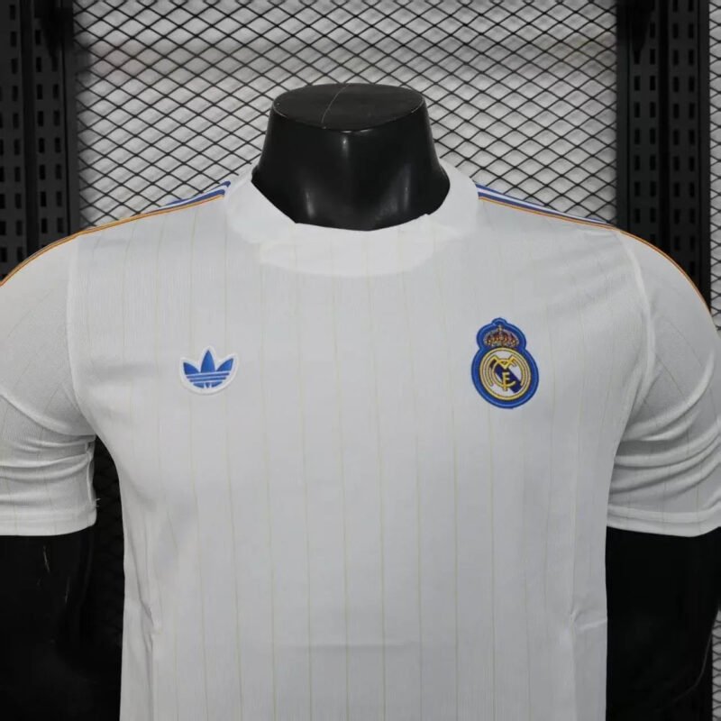 007_5b84f1da-76db-4650-8656-05ca6413d9b8 CAMISETA REAL MADRID ICON 25/26 (VERSIÓN JUGADOR) - Zona Camisetas
