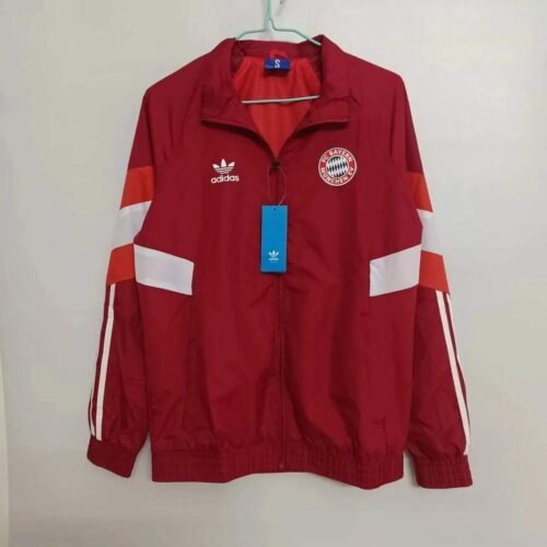 CORTAVIENTO BAYERN DE MUNICH Il 24/25 - ZonaCamisetas