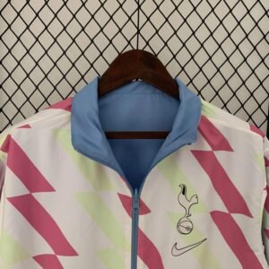 CORTAVIENTO TOTTENHAM REVERSIBLE 23/24 - ZonaCamisetas