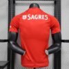 077f62ea_81ba0c0c-f030-4a8b-88b3-81893002cda6 CAMISETA BENFICA I 24/25 HOMBRE (VERSIÓN JUGADOR) - Zona Camisetas