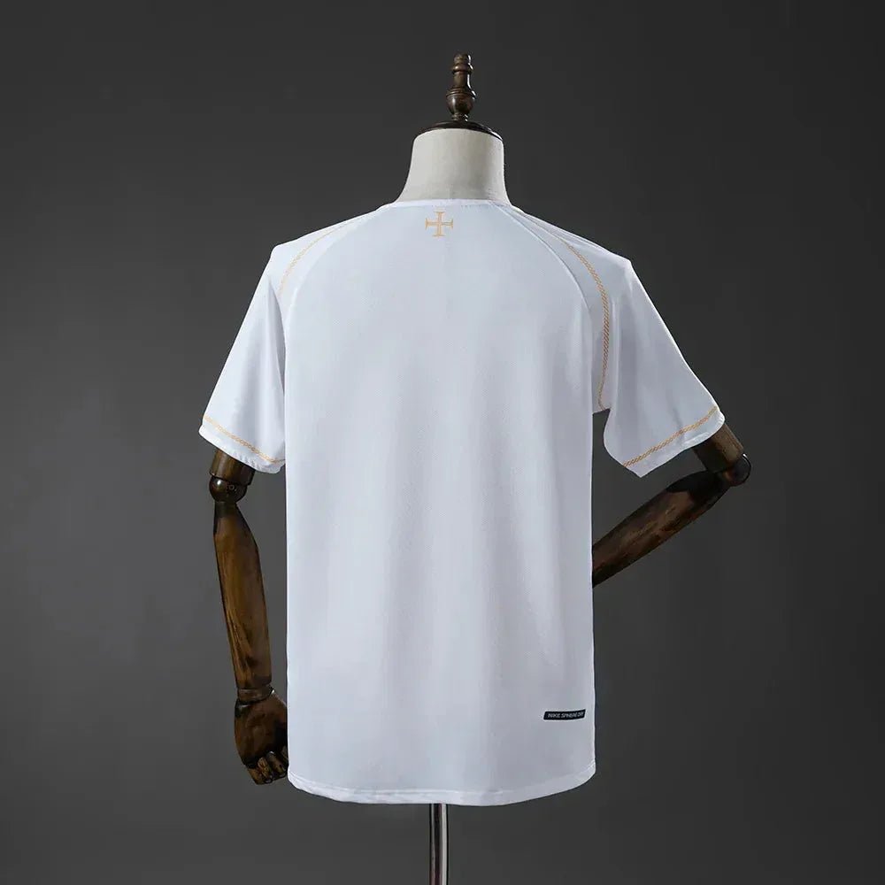 1b9381f7_d7eaf1e1-a9ba-40ca-a703-cf055dad16d3 CAMISETA PORTUGAL IIl 2006 HOMBRE (RETRO) - Zona Camisetas