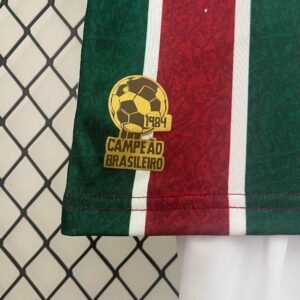 26B82771-D1E8-41C0-80E9-0B40C25A8F62 CAMISETA FLUMINENSE I 24/25 CONJUNTO INFANTIL - Zona Camisetas