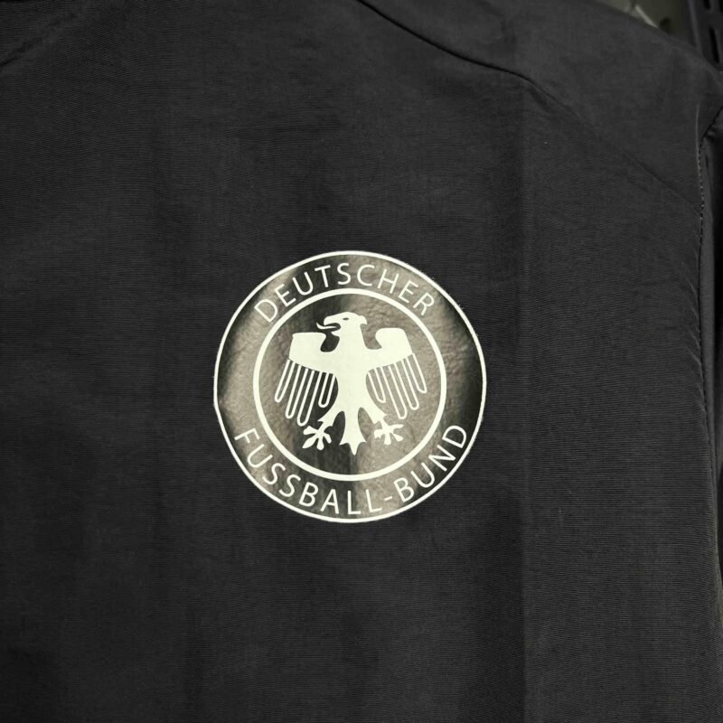 CORTAVIENTO ALEMANIA l EURO 2024 - Zona Camisetas
