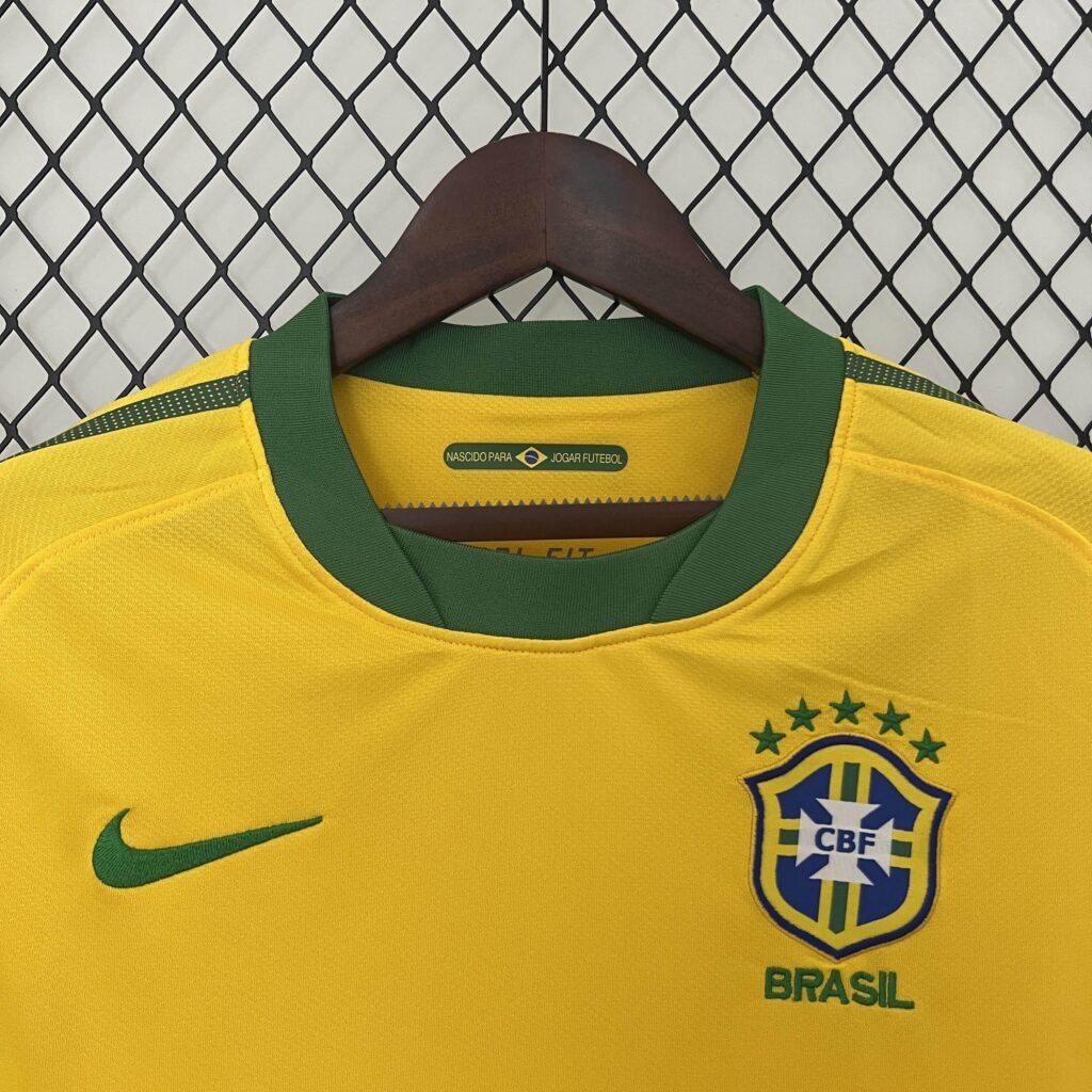 CAMISETA BRASIL I 2010 HOMBRE (RETRO) - Zona Camisetas