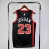 384a5ab0 CAMISETA CHICAGO SEASON 24 HOMBRE EDICIÓN JORDAN (NBA) - Zona Camisetas