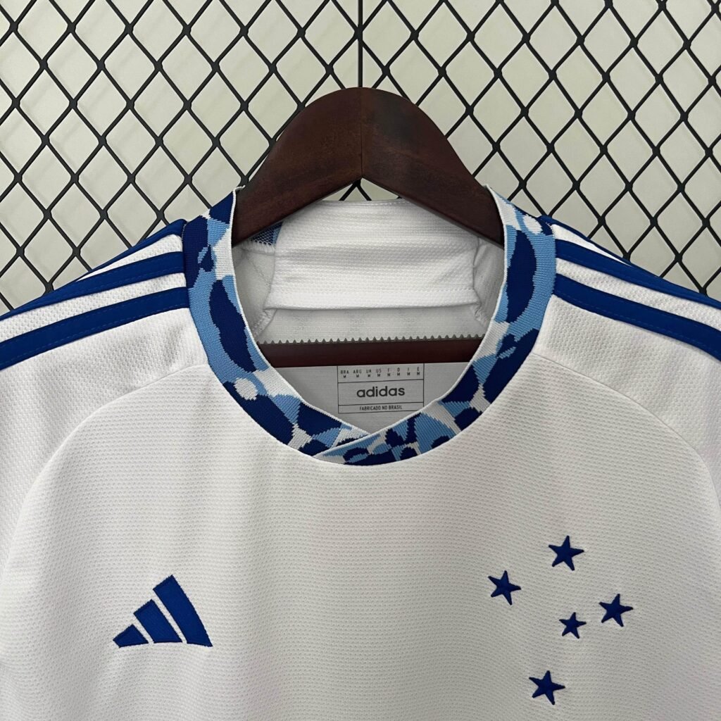 3D2282E6-D1E8-4917-BAD3-7FB08C5276D9_e074fa71-1533-47aa-b58e-a053728491de CAMISETA CRUZEIRO ll 24/25 HOMBRE (VERSIÓN FAN) - Zona Camisetas