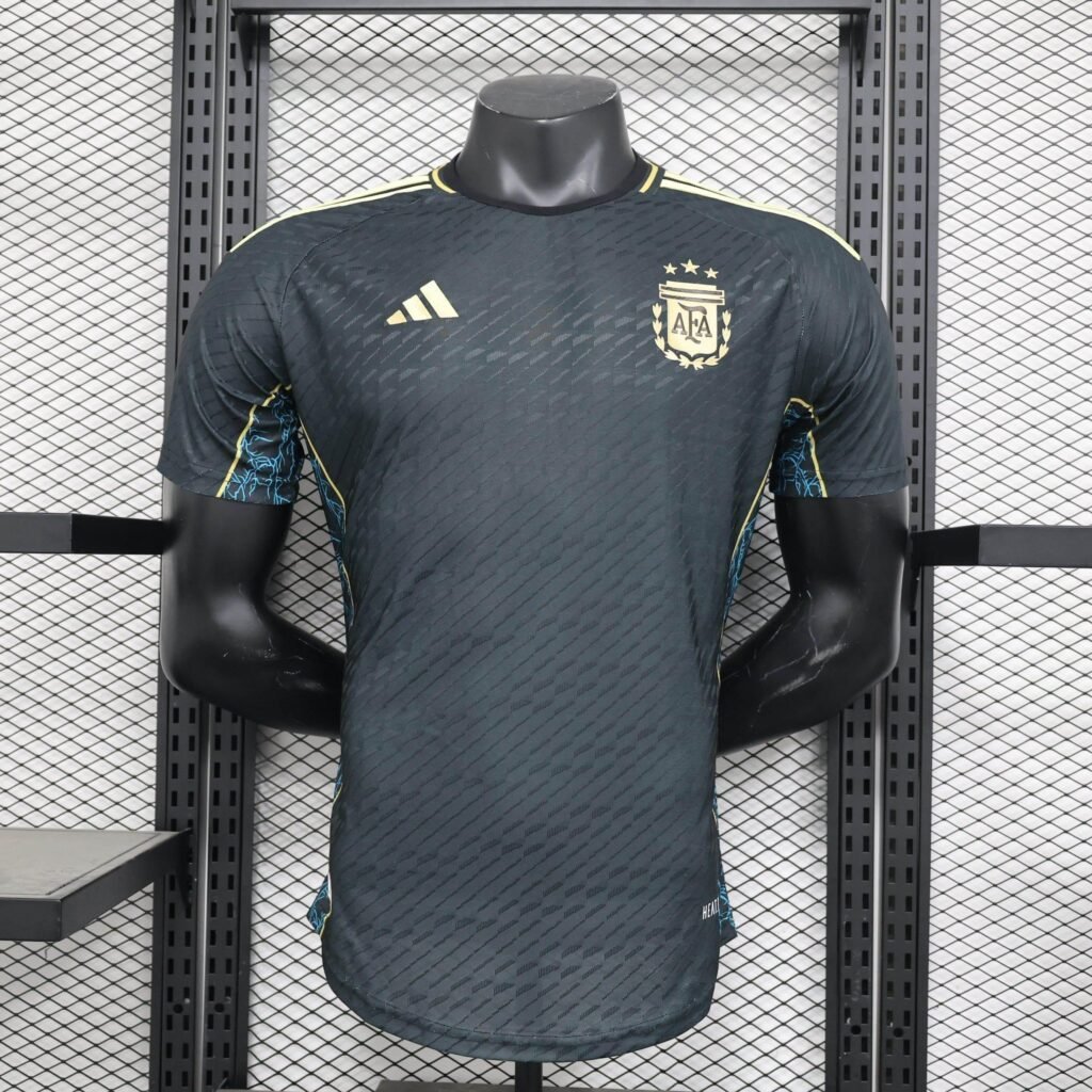 CAMISETA ARGENTINA EDICIÓN LIMITADA BLACK II 2024 HOMBRE (VERSIÓN JUGADOR) - Zona Camisetas