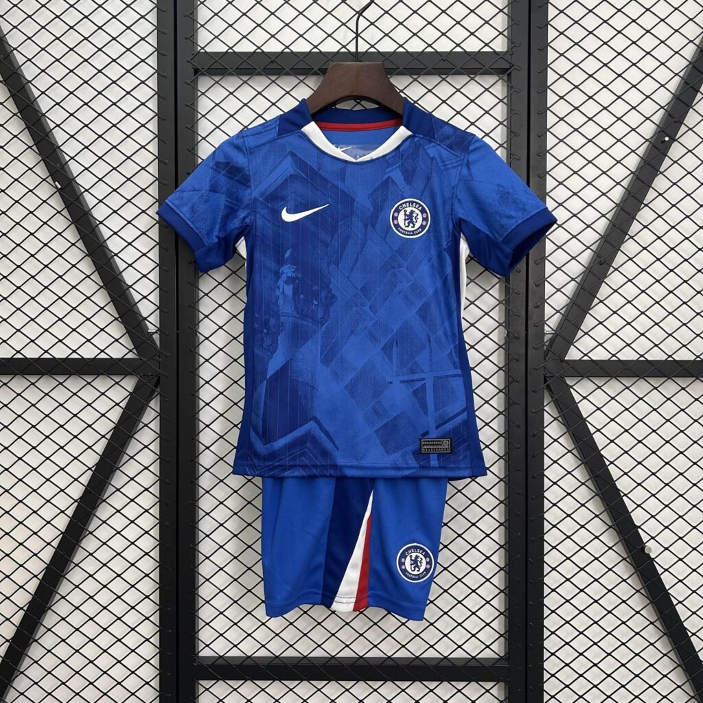 49d1065b_1ded063a-b1b0-47da-a6b9-c56d5fc692fd CAMISETA CHELSEA I 25/26 CONJUNTO INFANTIL - Zona Camisetas