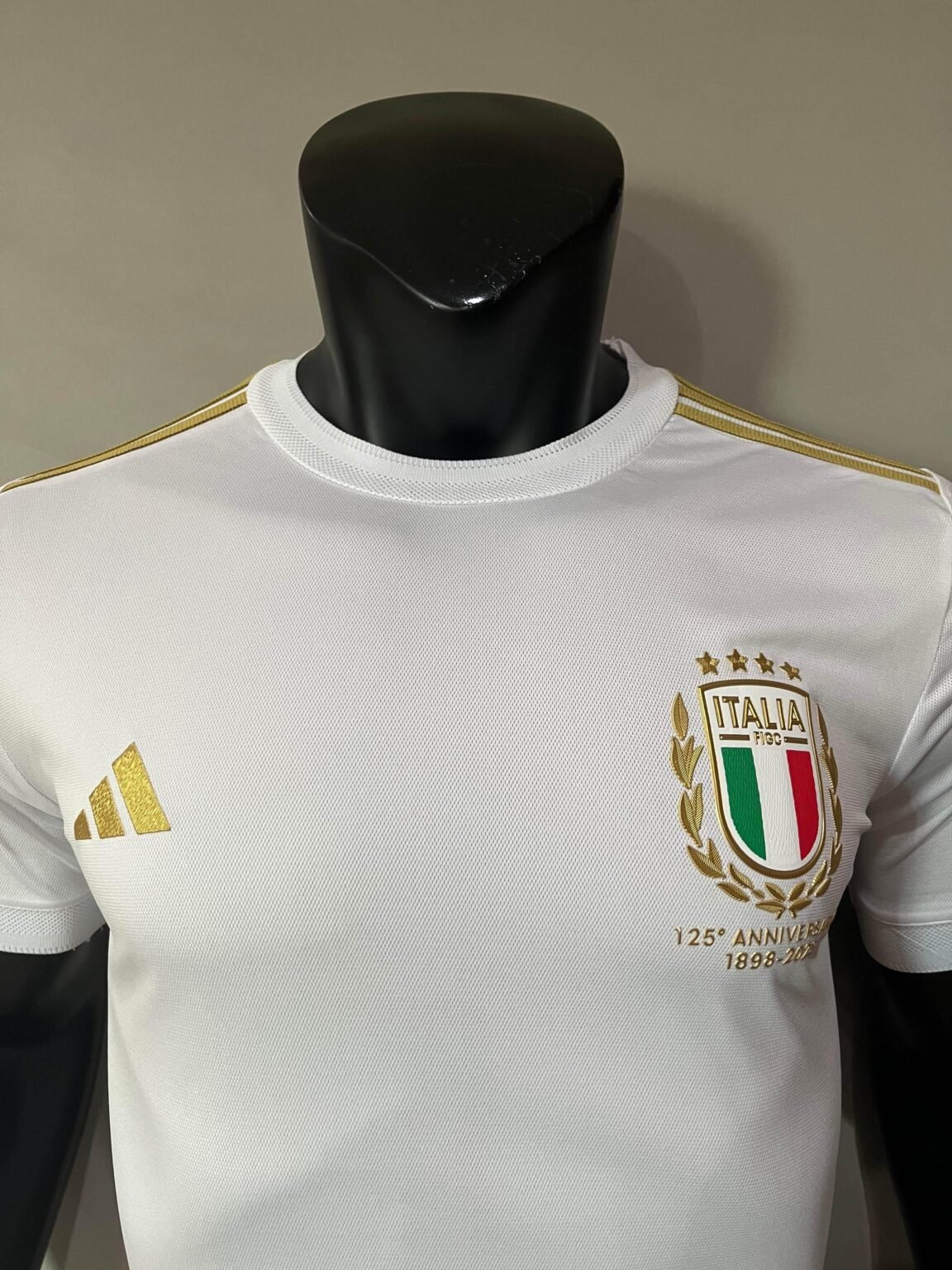 580f3887 CAMISETA ITALIA I ANIVERSARIO 125th 2024 HOMBRE (VERSION JUGADOR) - Zona Camisetas