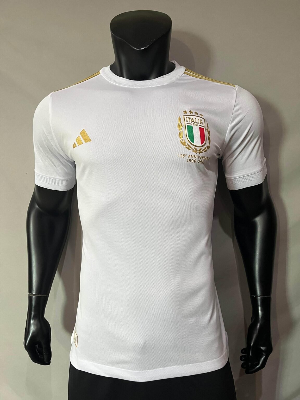 63c2ecfe CAMISETA ITALIA I ANIVERSARIO 125th 2024 HOMBRE (VERSION JUGADOR) - Zona Camisetas