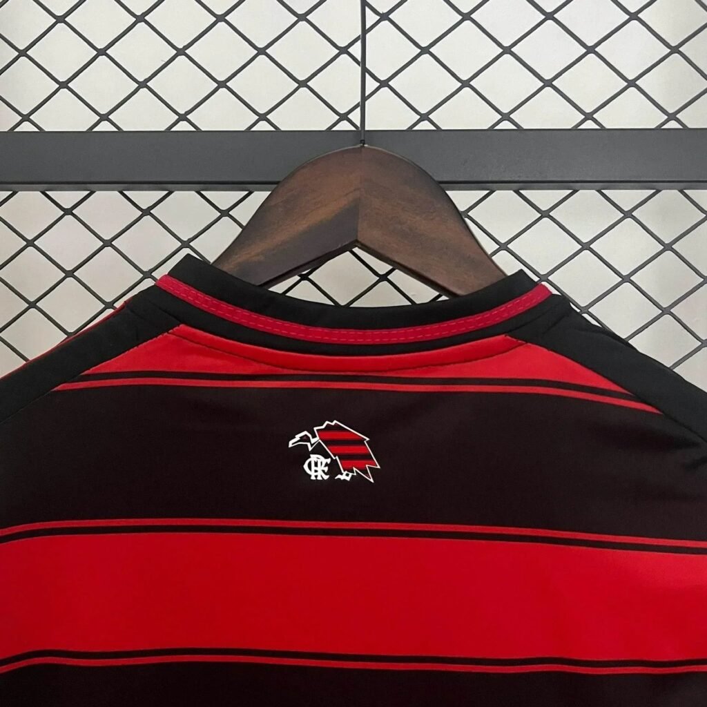 64400247_e84a2ea3-e4ef-42fa-845b-8e1e7d6a714d CAMISETA FLAMENGO I 25/26 HOMBRE (VERSIÓN FAN) - Zona Camisetas