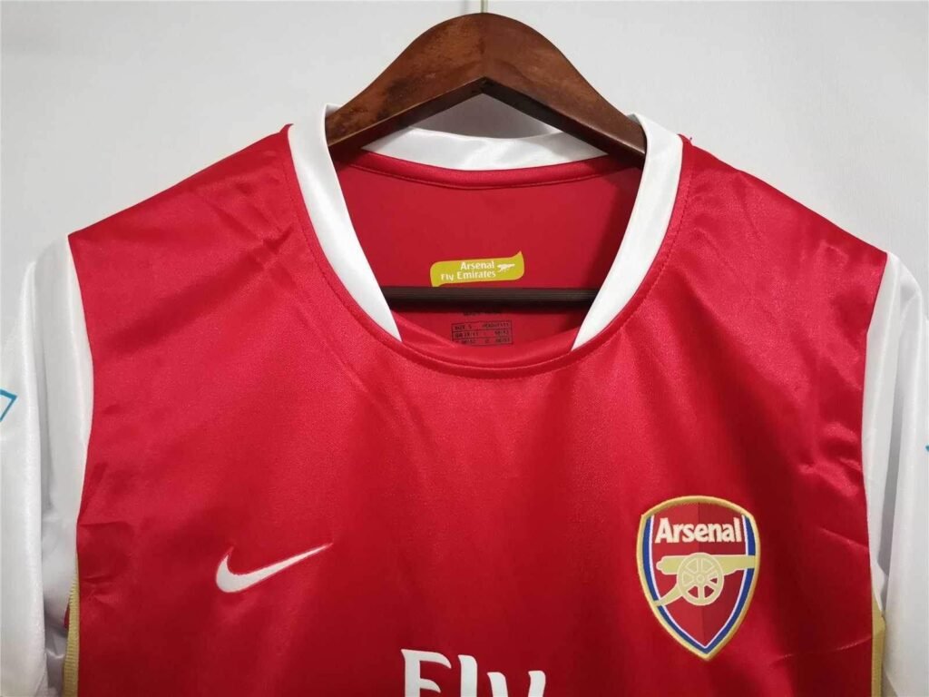 68f74e7e_89157bcc-3ad8-4f02-8d98-b1eb3017a0b8 CAMISETA ARSENAL 06/07 I HOMBRE (RETRO) - Zona Camisetas