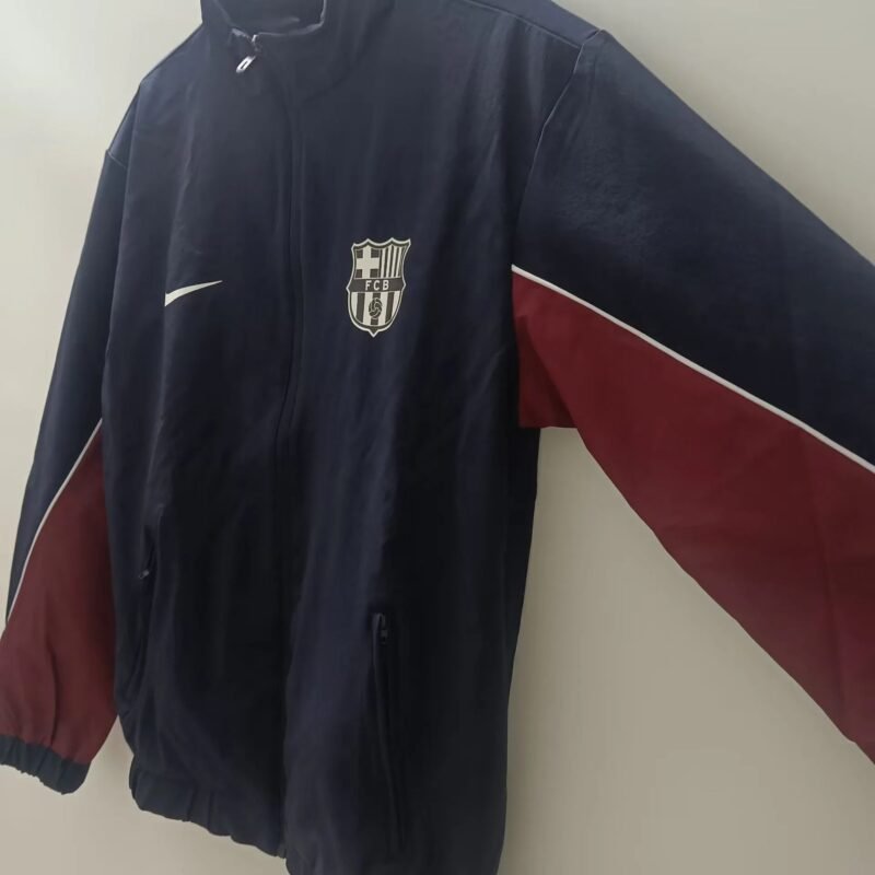 74395b99_73abdfc8-e118-47c8-9897-6dbe3e7a8e32 CORTAVIENTO BARCELONA 24/25