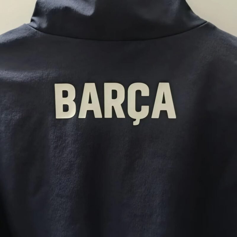 78d74663_ee69dc37-69ba-414b-a5a2-4f6f5a98585b CORTAVIENTO BARCELONA 24/25