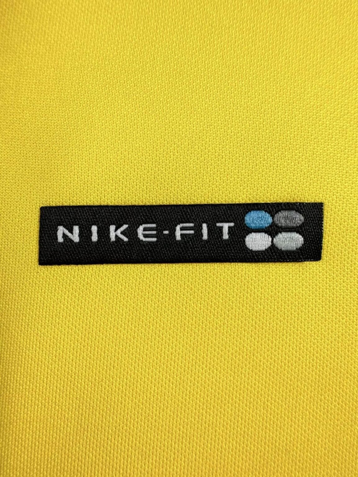 7afd8710_f845203d-c2e6-490c-be12-c447b0416f99 CAMISETA BRASIL I 98 HOMBRE MANGA LARGA (RETRO) - Zona Camisetas