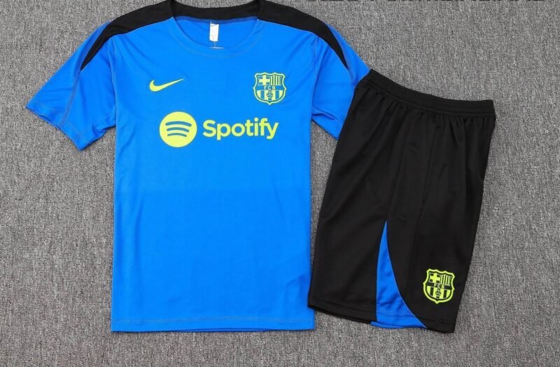 CONJUNTO CORTO BARCELONA ENTRENAMIENTO I 24/25 HOMBRE - Zona Camisetas