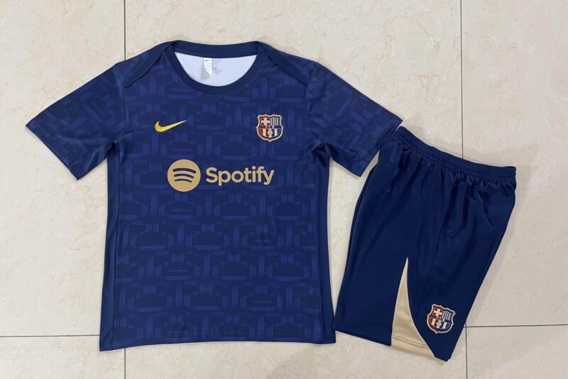CONJUNTO CORTO BARCELONA ENTRENAMIENTO Il 24/25 HOMBRE - ZonaCamisetas