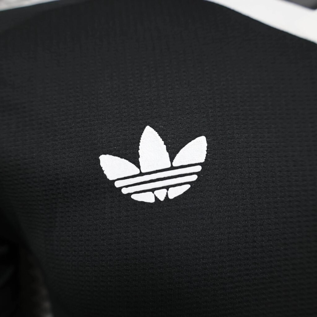 CAMISETA REAL MADRID EDICION ESPECIAL 24/25 HOMBRE (VERSION JUGADOR) - Zona Camisetas