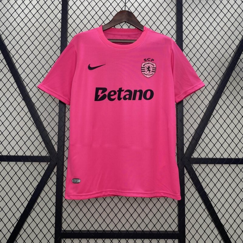 8edcd20a_2323d3b1-d7e0-4794-8dfe-6ca45b33cfd1 CAMISETA SPORTING LISBOA Ill 24/25 HOMBRE (VERSIÓN FAN) - Zona Camisetas