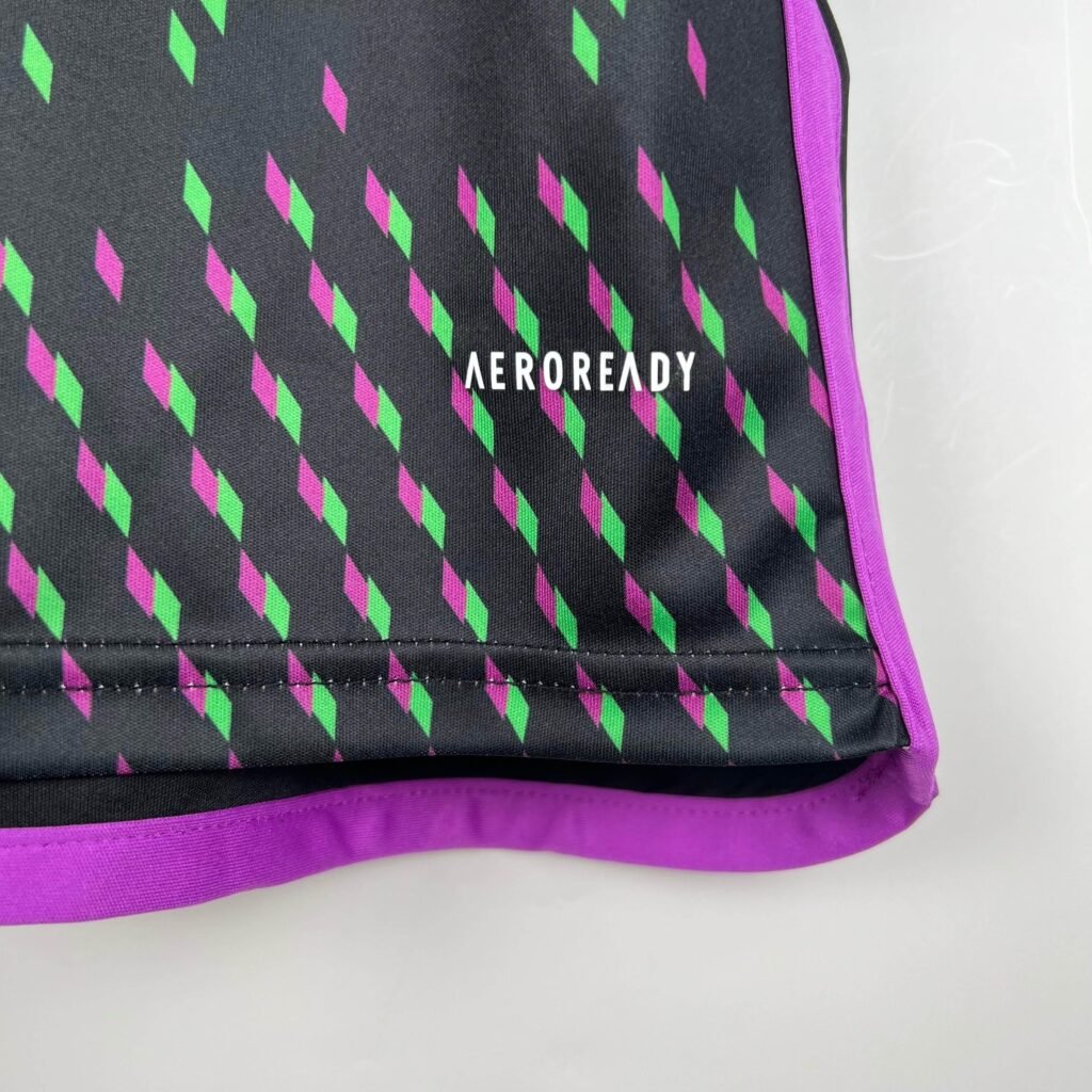 B50 CAMISETA BAYERN DE MUNICH EDICIÓN ESPECIAL II 23/24 HOMBRE (VERSIÓN FAN) - ZonaCamisetas