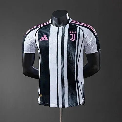 BAD360DB-39AC-4E62-B3CB-414E5882C421_7c9f8d0b-4167-4885-8a99-d02ee7a25c13 CAMISETA JUVENTUS 25/26 HOMBRE (VERSIÓN JUGADOR) - Zona Camisetas