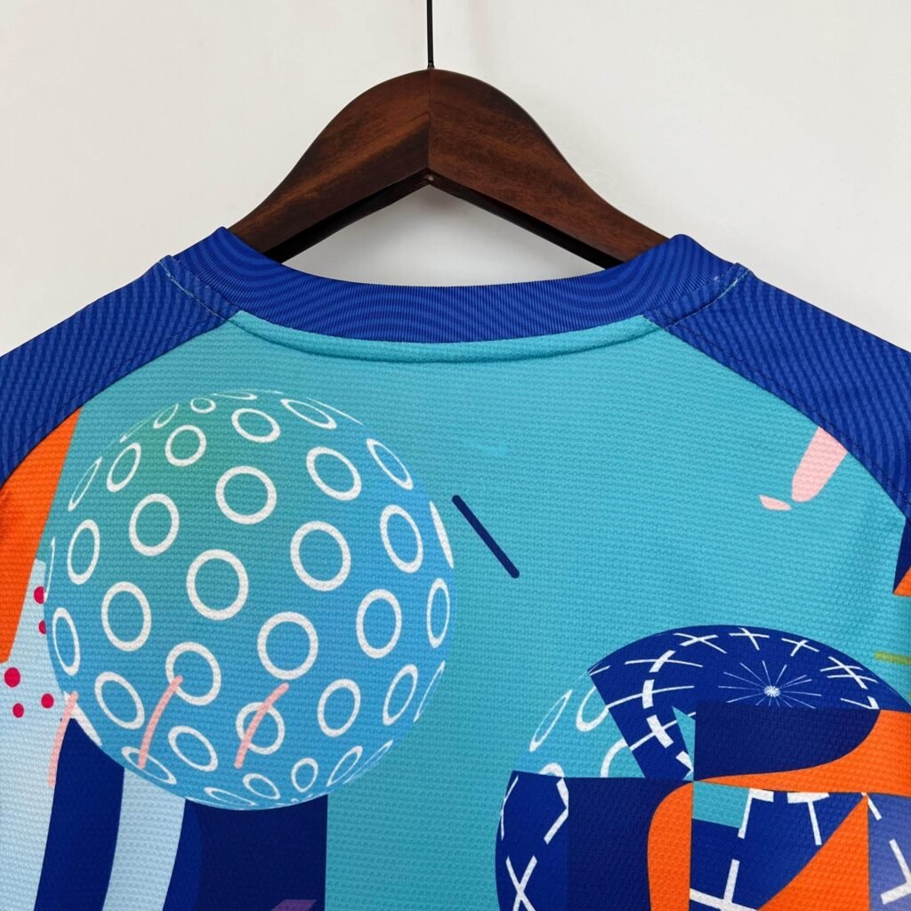 CAMISETA BARCELONA EDICIÓN ESPECIAL IV 23/24 HOMBRE (VERSIÓN FAN) - ZonaCamisetas