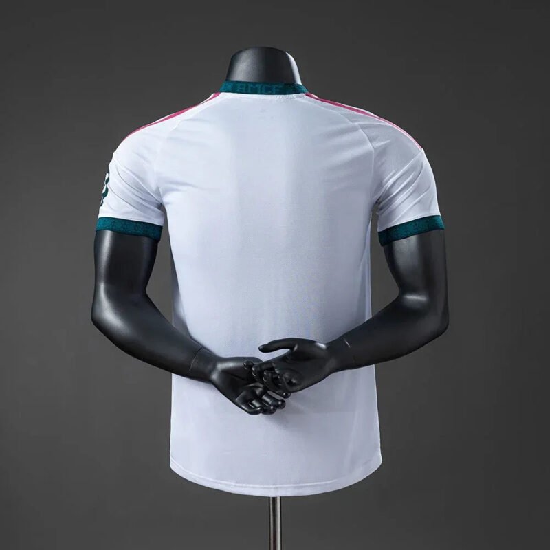 C72B11FD-DB53-4D3C-B2D0-BAAB884A5791_1d7217f2-ecf6-4f7c-a722-83fe0690c1b8 CAMISETA REAL MADRID l 26/27 HOMBRE (VERSIÓN JUGADOR) - Zona Camisetas