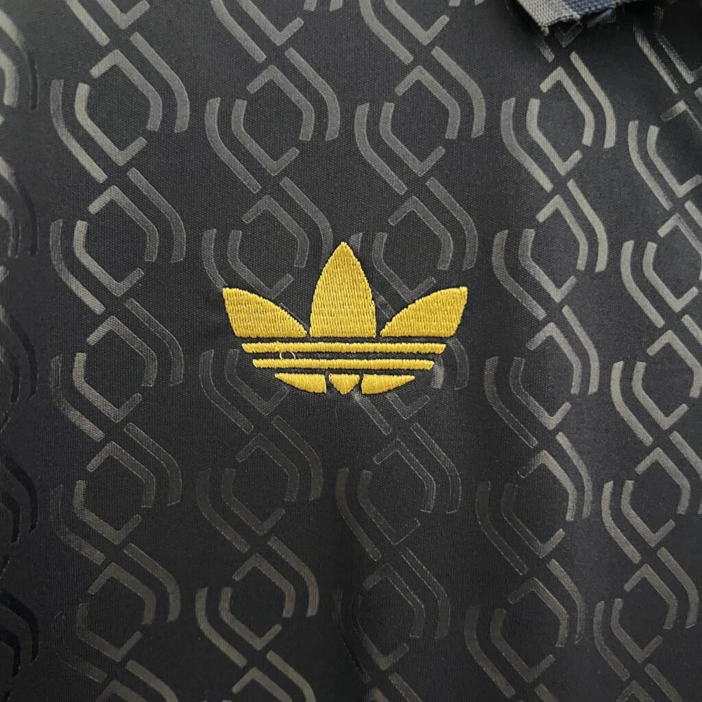 D016E5CD-8BE6-4475-A59B-1C8909571E26_3170574f-4aa8-4076-bdcb-3bee0c71d8be CAMISETA JUVENTUS I 24/25 HOMBRE (VERSIÓN FAN) - Zona Camisetas