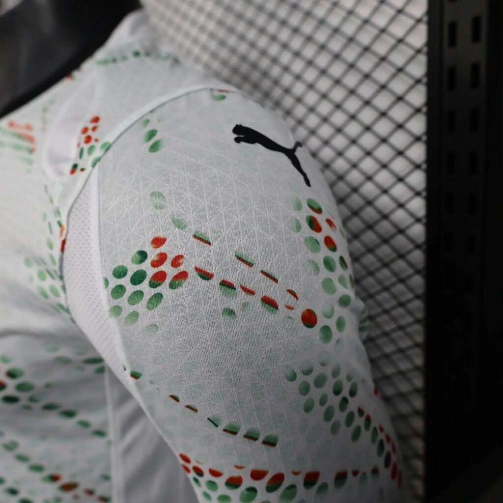 CAMISETA PORTUGAL Il 2025 HOMBRE (VERSIÓN JUGADOR) MANGA LARGA - Zona Camisetas