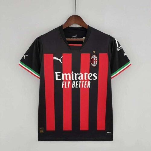 IMG_8653_2277370d-d962-40f3-b4a2-9de25c36fdf1 CAMISETA AC MILAN I 22/23 HOMBRE (VERSIÓN FAN) - Zona Camisetas