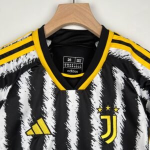 CAMISETA JUVENTUS I 23/24 CONJUNTO INFANTIL
