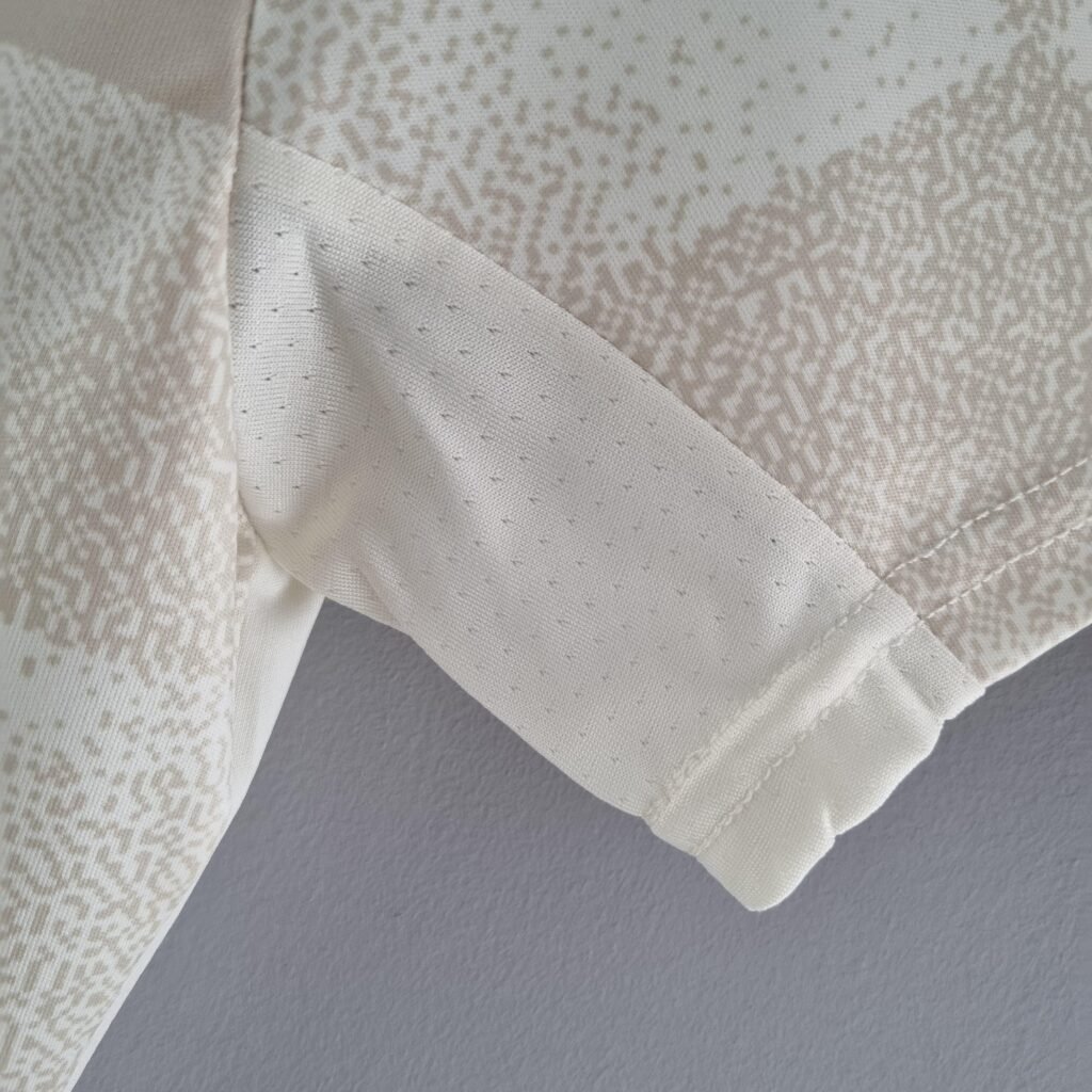 CAMISETA INTERNACIONAL II 23/24 MUJER (VERSIÓN FAN)