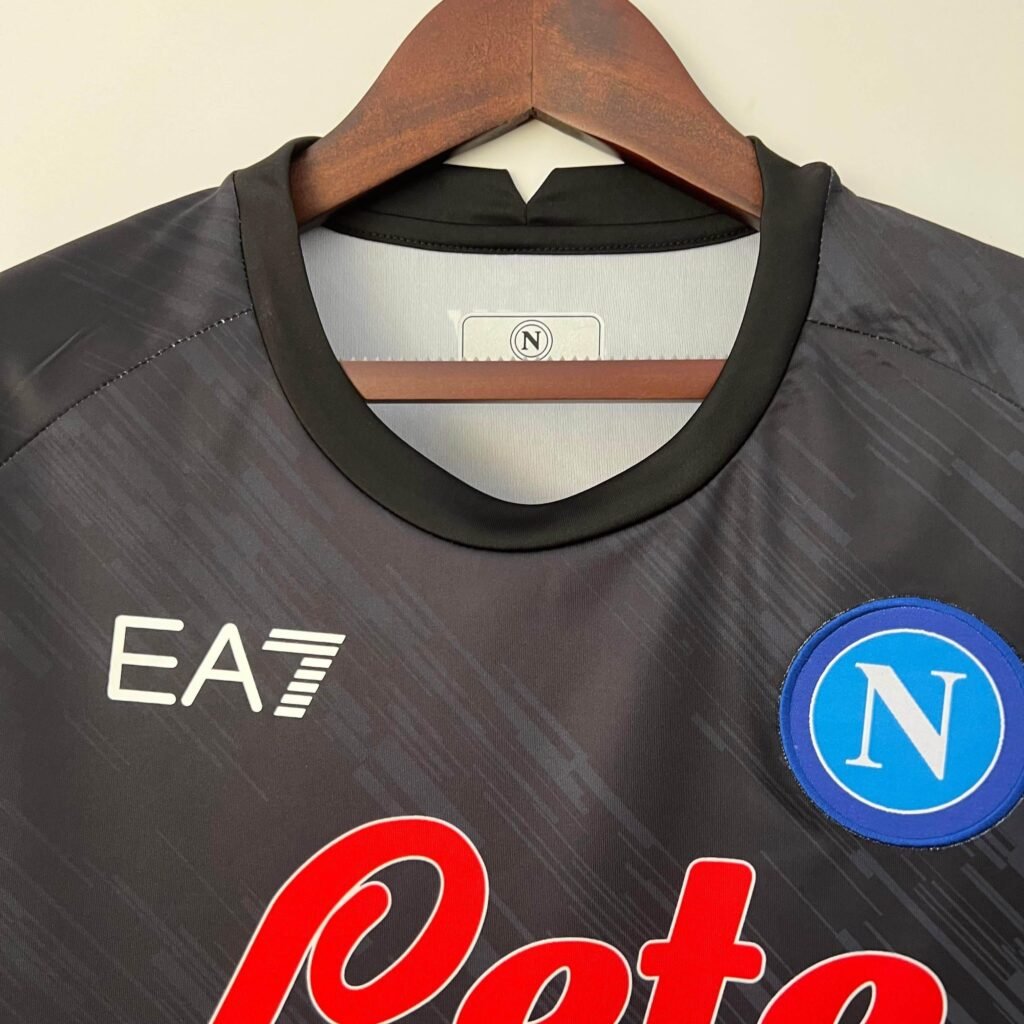 N75 CAMISETA NAPOLI EDICIÓN ESPECIAL VIII 23/24 HOMBRE (VERSIÓN FAN) - ZonaCamisetas