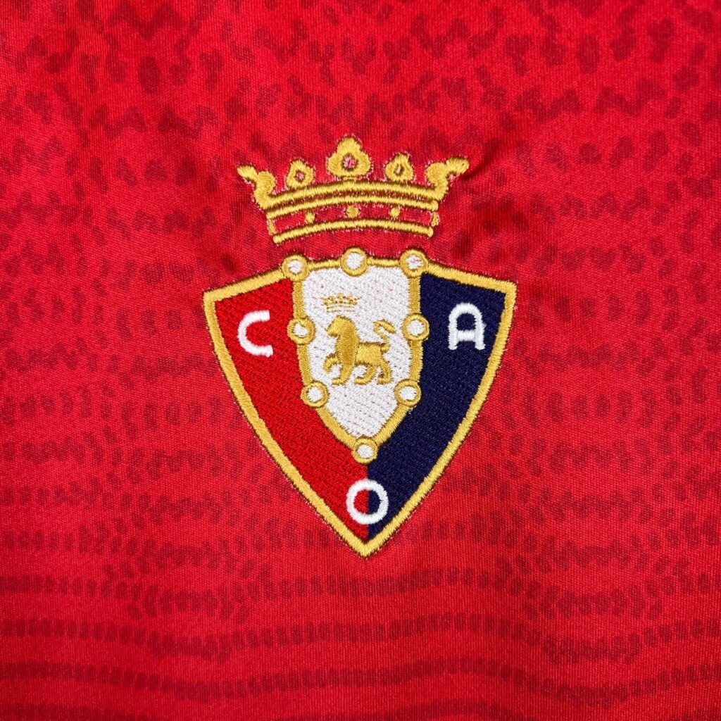 CAMISETA OSASUNA I 23/24 HOMBRE (VERSIÓN FAN)