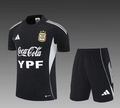 CONJUNTO CORTO ARGENTINA ENTRENAMIENTO II 25/26 HOMBRE - Zona Camisetas