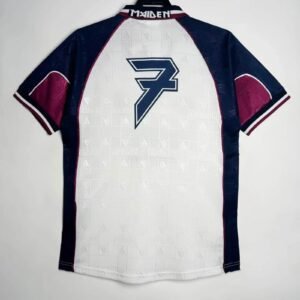 CAMISETA WEST HAM IRON MAIDEN 1999 HOMBRE (RETRO) - Zona Camisetas